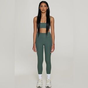 Azur Fit Dark Green Leggings — Size XL